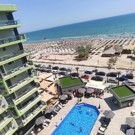 Apartamentele Select Alezzi Beach Resort Navodari Bagian luar foto