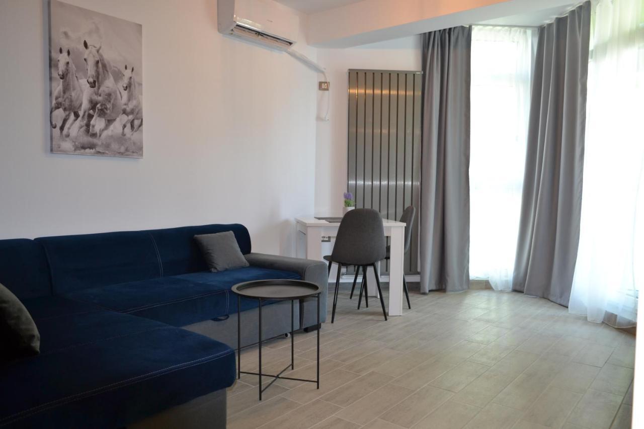 Apartamentele Select Alezzi Beach Resort Navodari Bagian luar foto