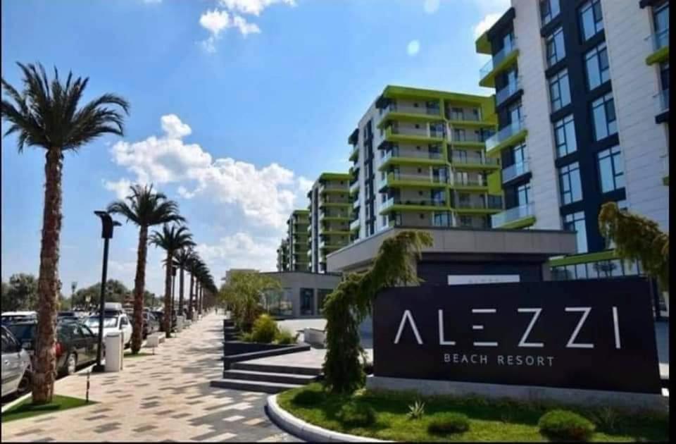 Apartamentele Select Alezzi Beach Resort Navodari Bagian luar foto